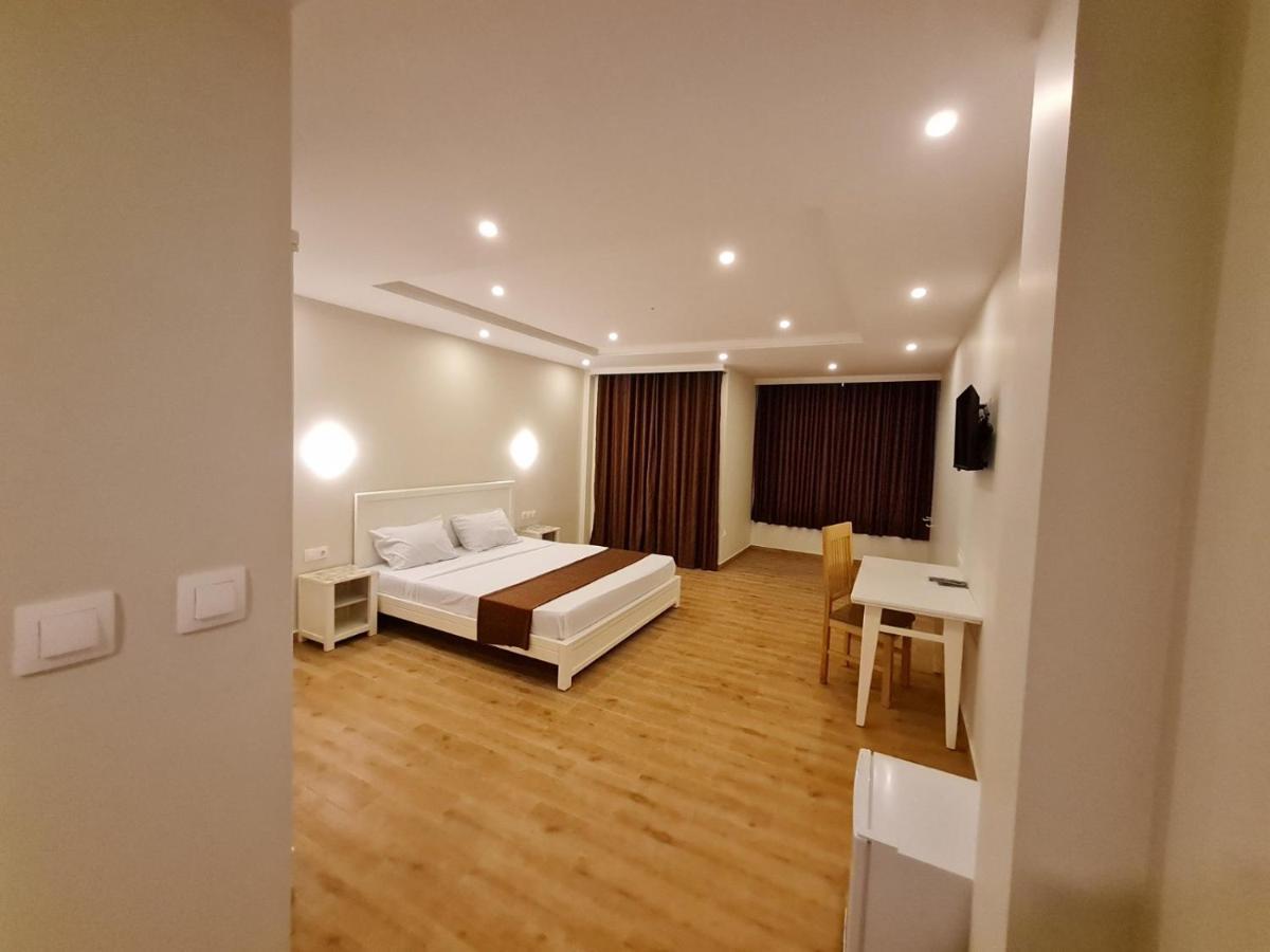 Blador Hotel Tichi Luaran gambar